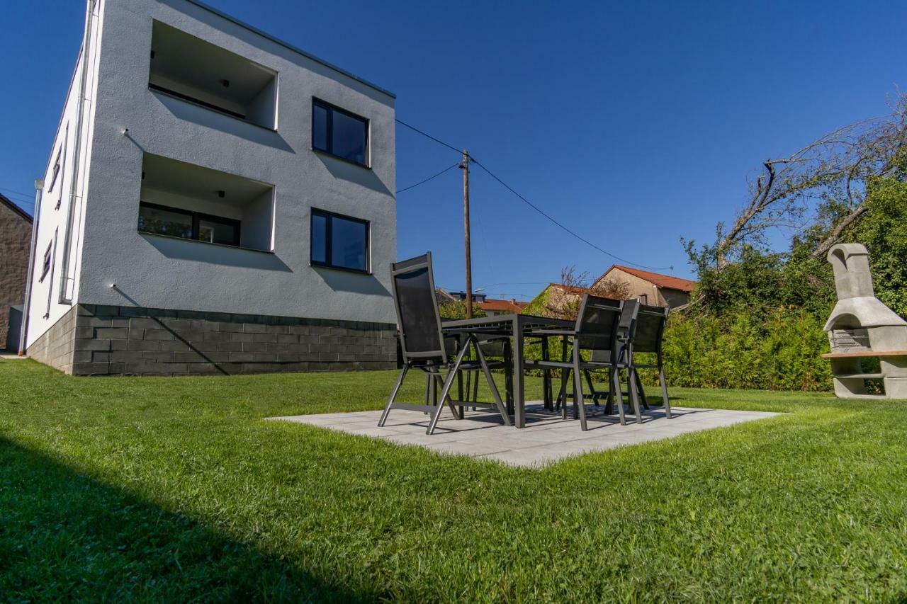 Ferienwohnung Dorfbrunnen Merzig Dış mekan fotoğraf